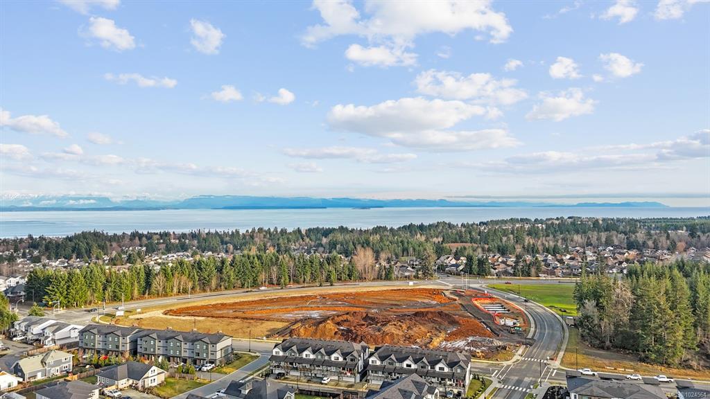 Fourth View of 741 Beaver Creek Blvd, Campbell River, BC, V9H 0G1