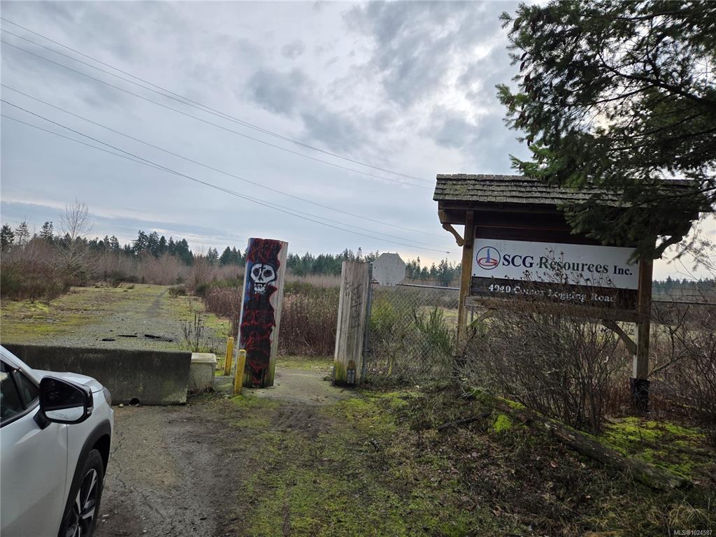 Fourth View of 4040 Comox Logging Rd, Courtenay, BC, V9N 9P3