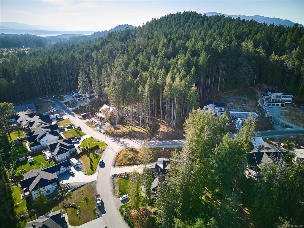 Third View of 10880 Greenpark Dr, North Saanich, BC, V8L 5N5