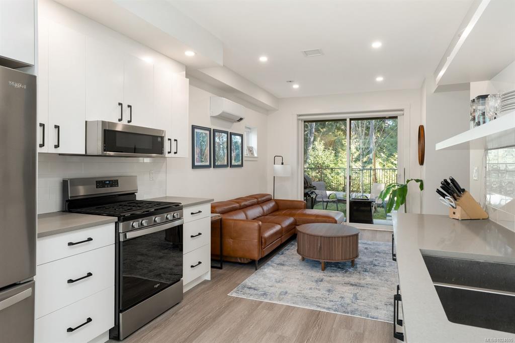 Fifth View of 2827 Caster Pl, Landing Lake, Langford, BC, V9B 7B8