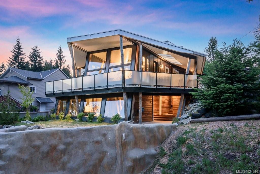 2613 Dunsmuir Ave, 1024644, BC,