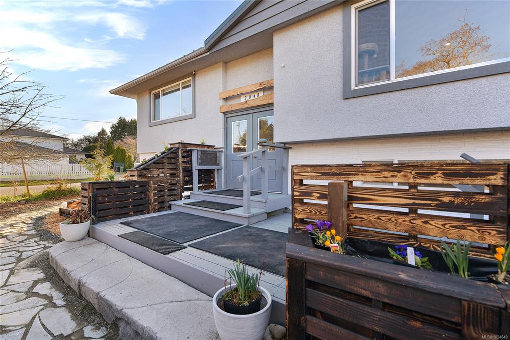 Second View of 2048 Courser Dr, Sidney, BC, V8L 2N6