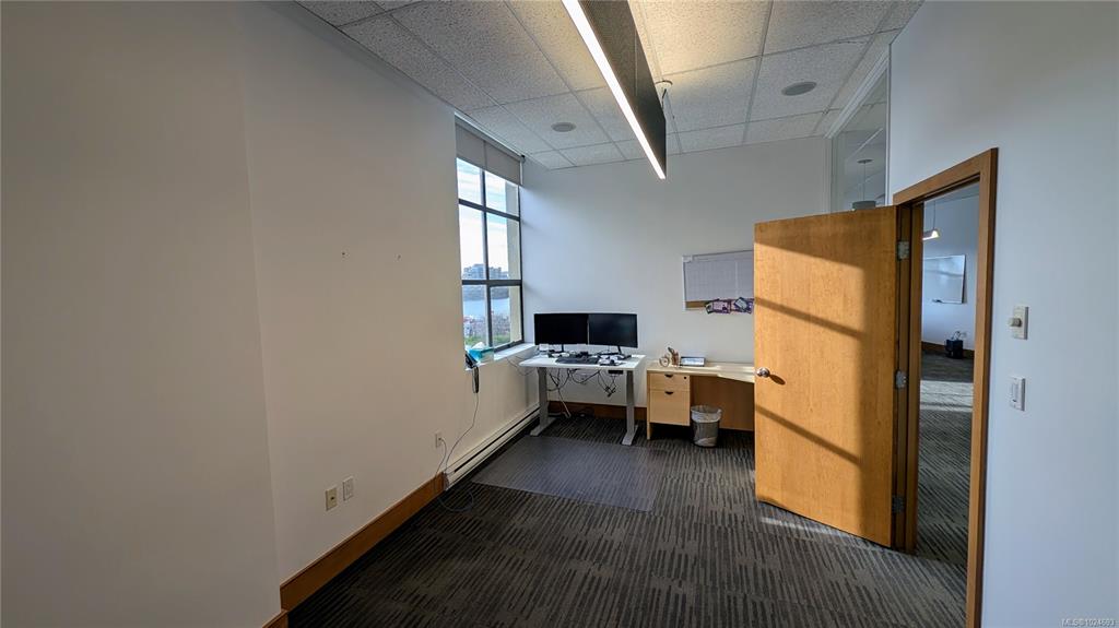 Fifth View of 1001 Wharf St, Victoria, BC, V8W 1T6