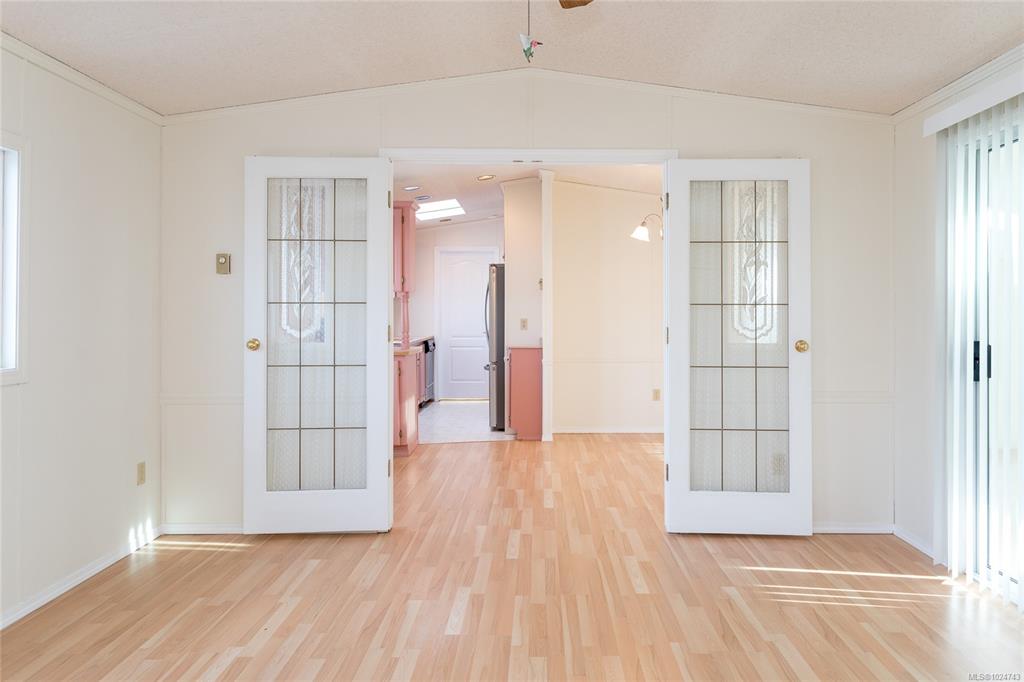 Fifth View of 7583 Central Saanich Rd, Central Saanich, BC, V8M 2B6