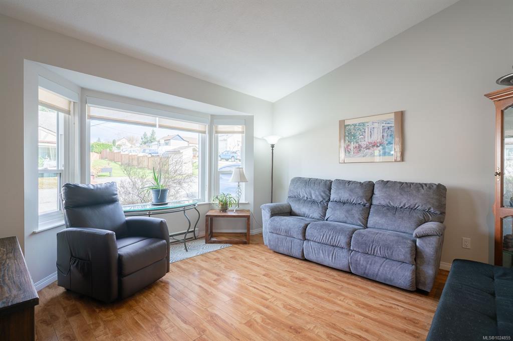Fourth View of 103 Ashlar Ave, Nanaimo, BC, V9R 3P3