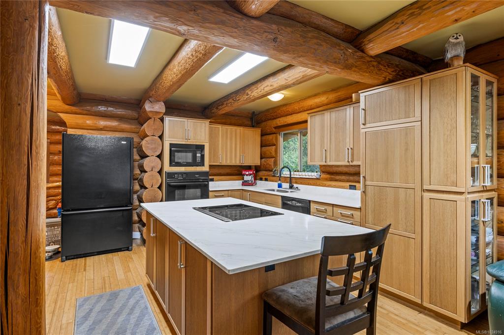 Fourth View of 2948 Jameson Rd, Nanaimo, BC, V9R 6W8