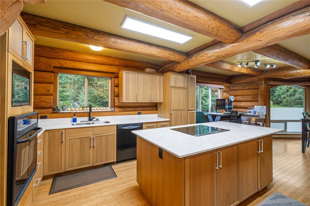 Fifth View of 2948 Jameson Rd, Nanaimo, BC, V9R 6W8