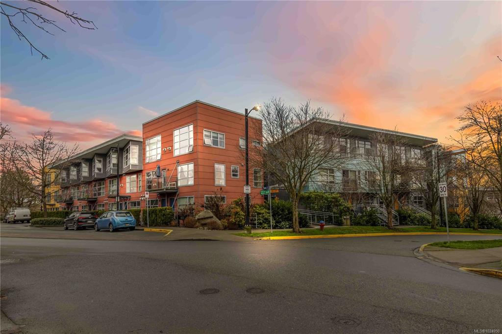Third View of 90 Regatta Landing, The RailYards, Victoria, BC, V9A 7R2