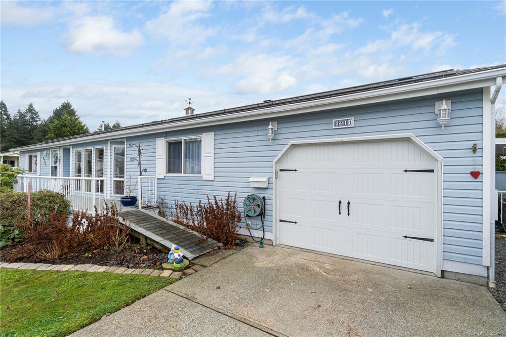 Third View of 6201 Rich Rd, Nanaimo, BC, V9T 6J2