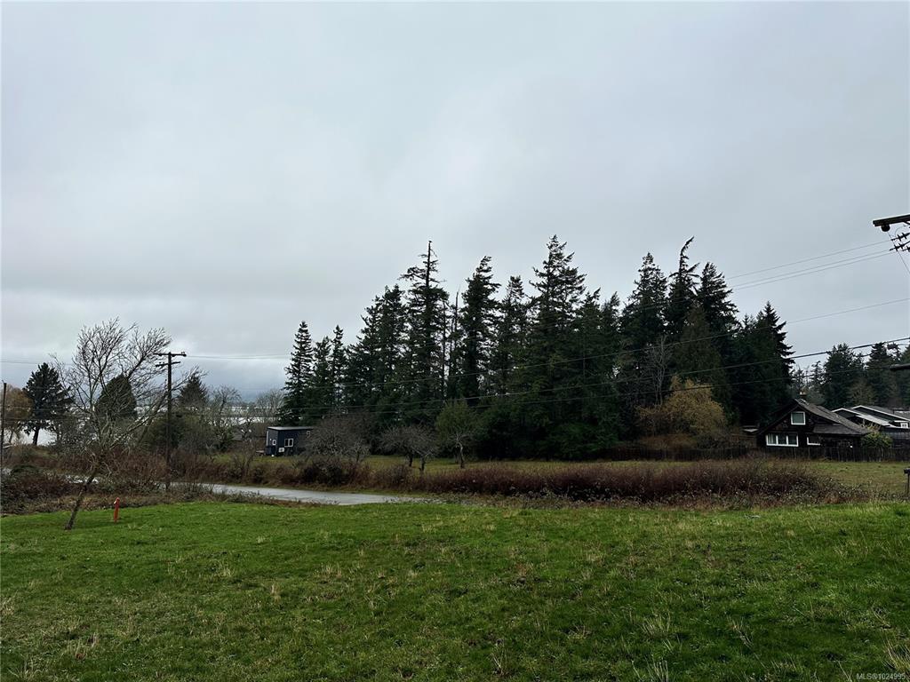 Fourth View of 98 Beech St, Comox, BC, V9M 3W7