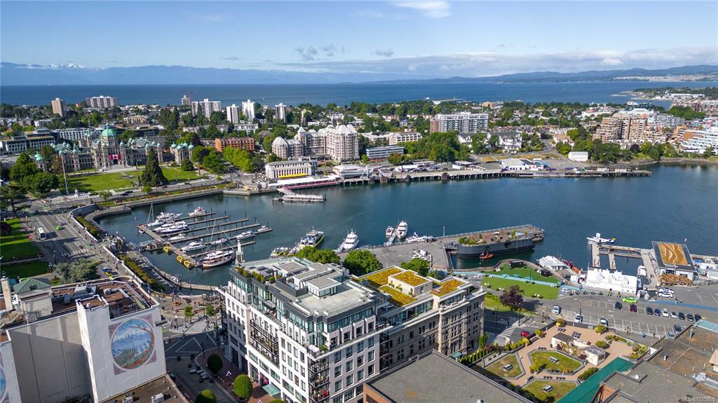 Fourth View of 608 Broughton St, The Sovereign, Victoria, BC, V8W 1X7