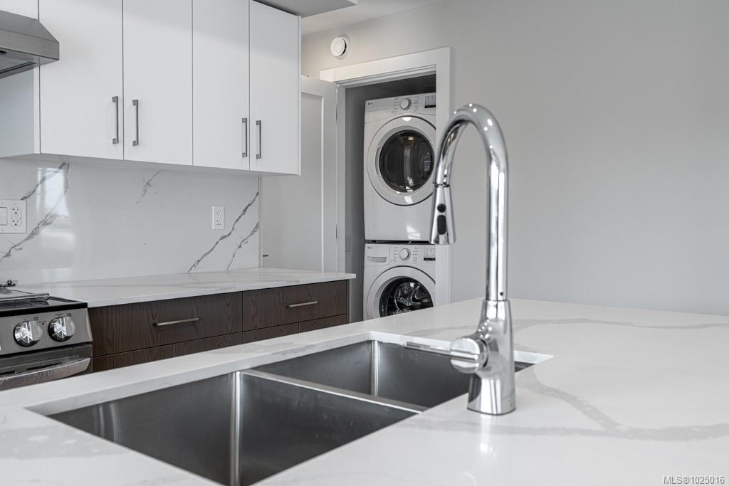 171 Jensen Ave W, 1025016, BC,