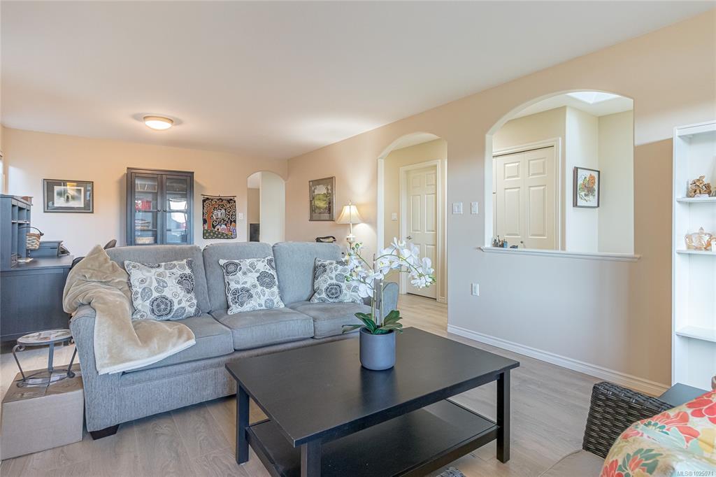 Fourth View of 67 Bridgewater Lane, Parksville, BC, V9P 2V9