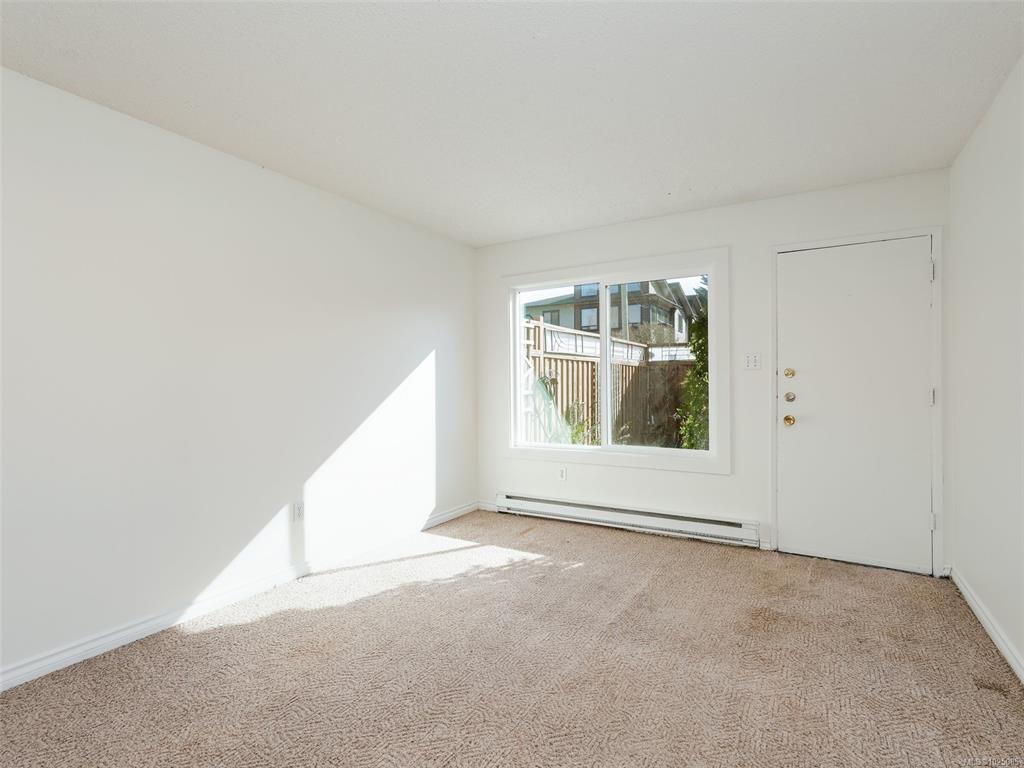 Third View of 48 Montreal St, Victoria, BC, V8V 1Y5