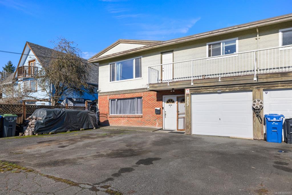 Third View of 221 223 Third St, Duncan, BC, V9L 0B3