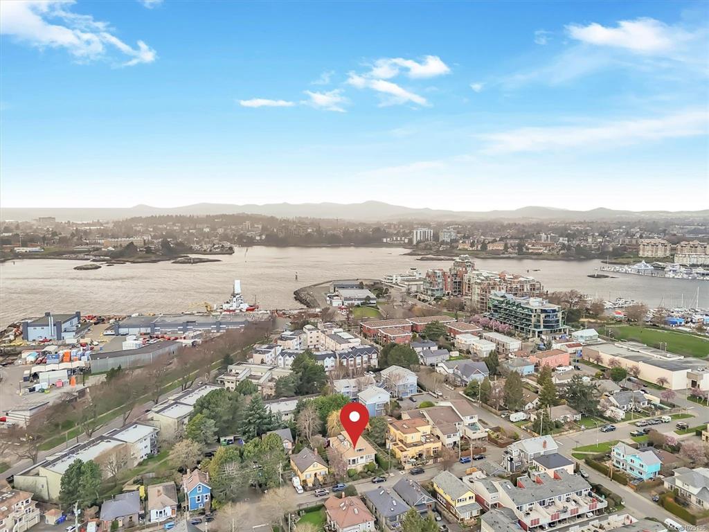 142 St Lawrence St, 1025196, BC,