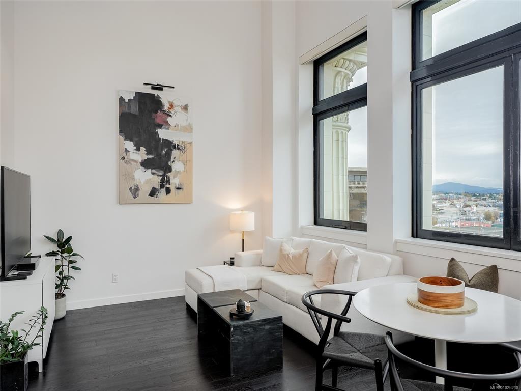 Fourth View of 770 Fisgard St, The Hudson, Victoria, BC, V8W 0B8