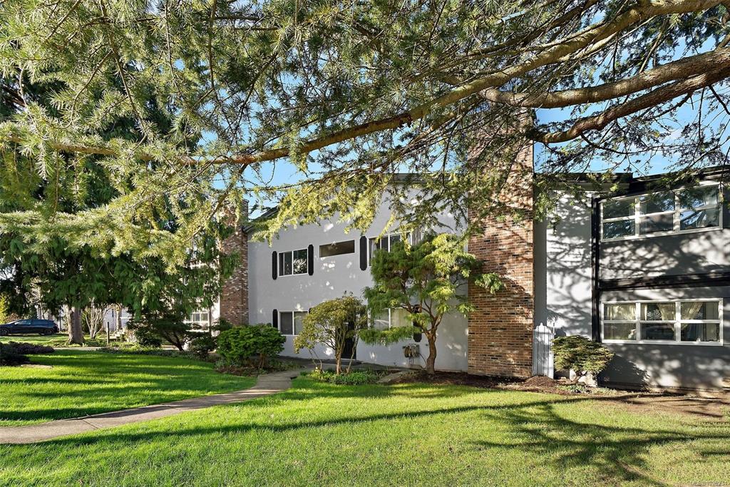 3244 Seaton St, 1025234, BC,