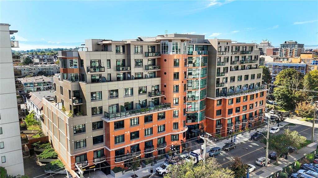 Second View of 1029 View St, Victoria, BC, V8V 0C9