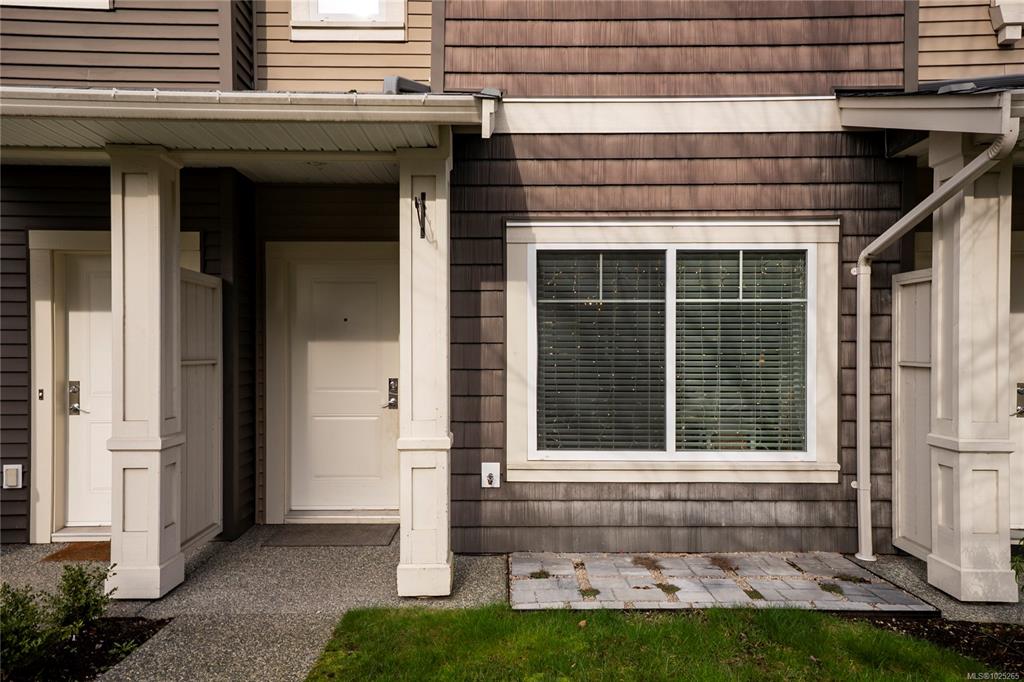 Third View of 1675 Crescent View Dr, The Village at Summerhill, Nanaimo, BC, V9S 0A8