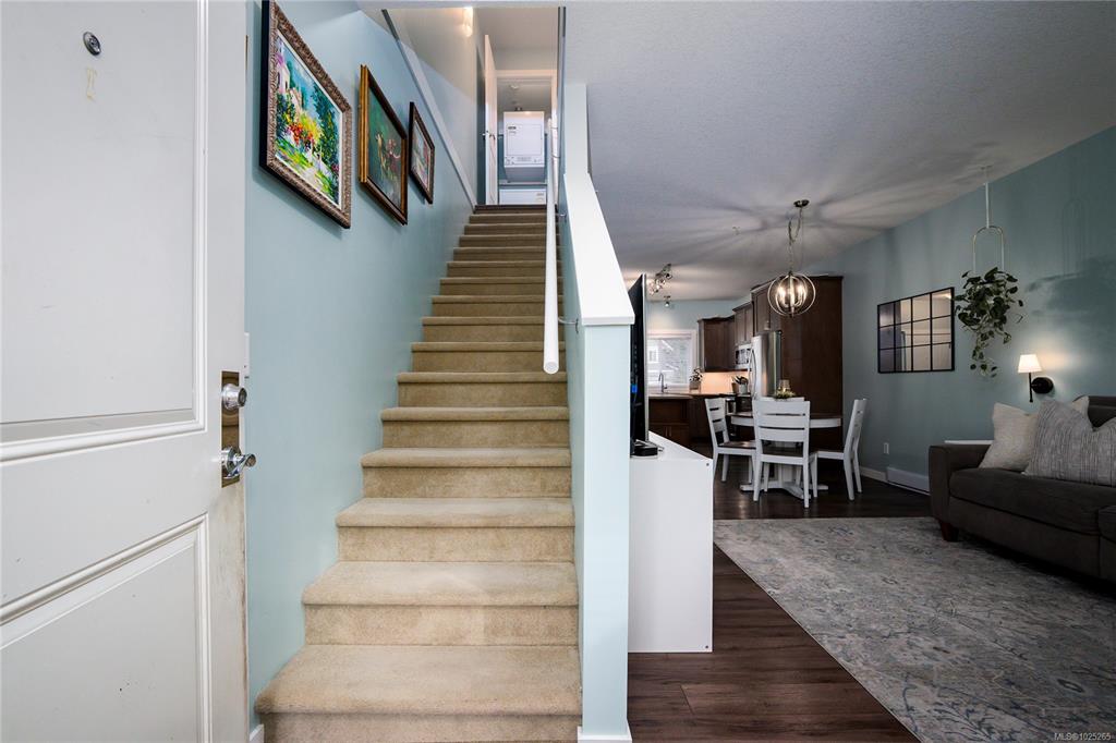 Fourth View of 1675 Crescent View Dr, The Village at Summerhill, Nanaimo, BC, V9S 0A8