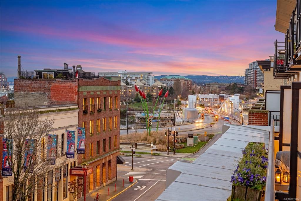 Fourth View of 528 Pandora Ave, The Union, Victoria, BC, V8W 0C6