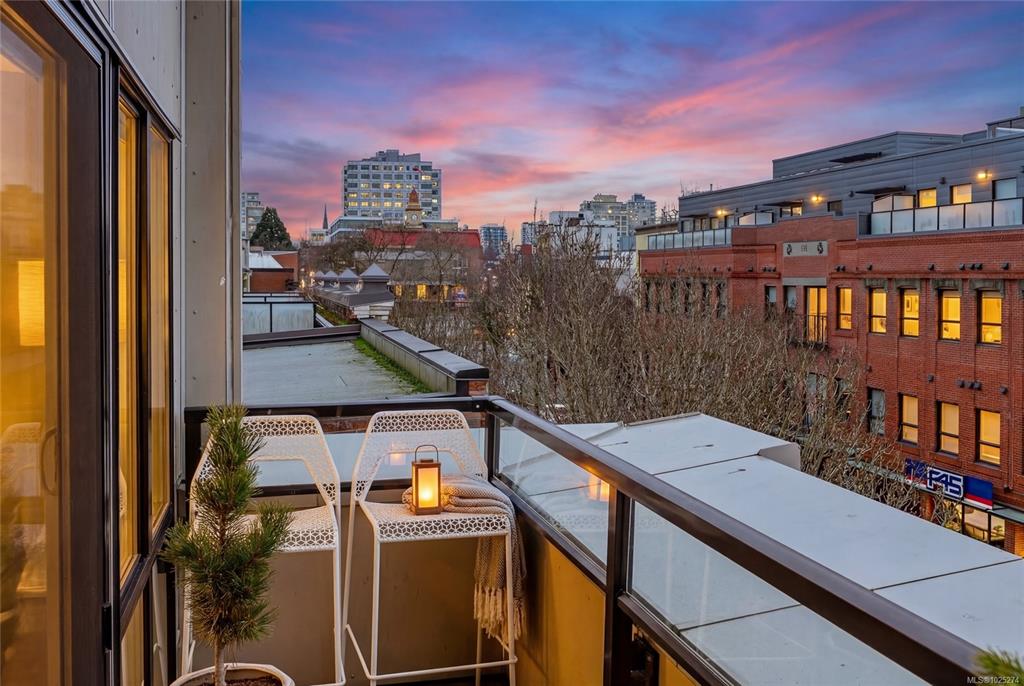 Fifth View of 528 Pandora Ave, The Union, Victoria, BC, V8W 0C6