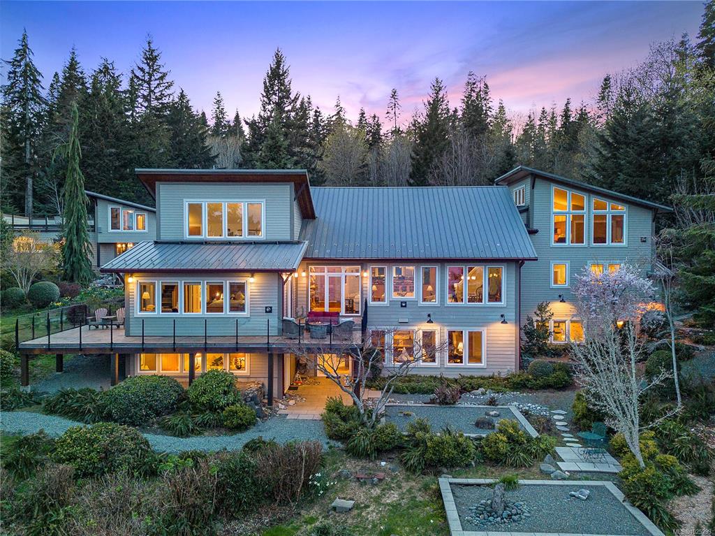 6520 Eagles Dr, 1025293, BC,