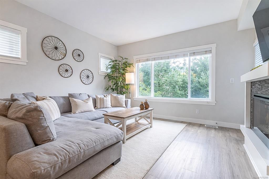 Third View of 3004 Dornier Rd, Langford, BC, V9B 0A5