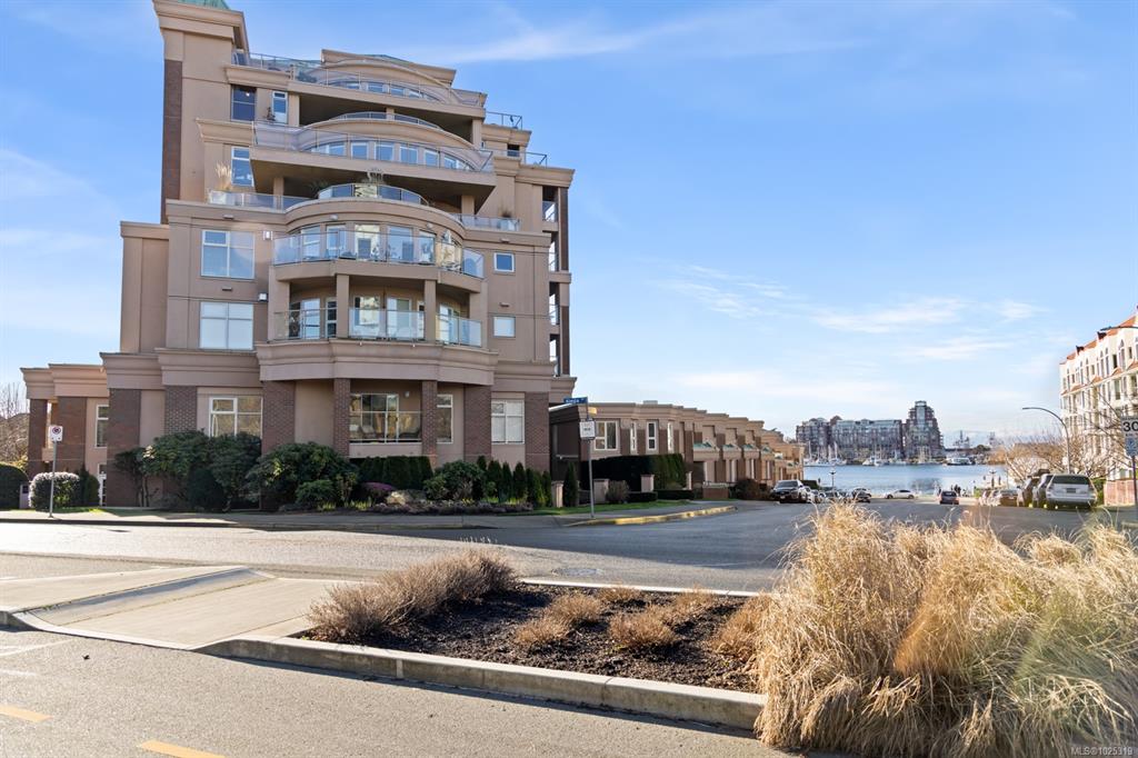 Third View of 75 Songhees Rd, Victoria, BC, V9A 7M5