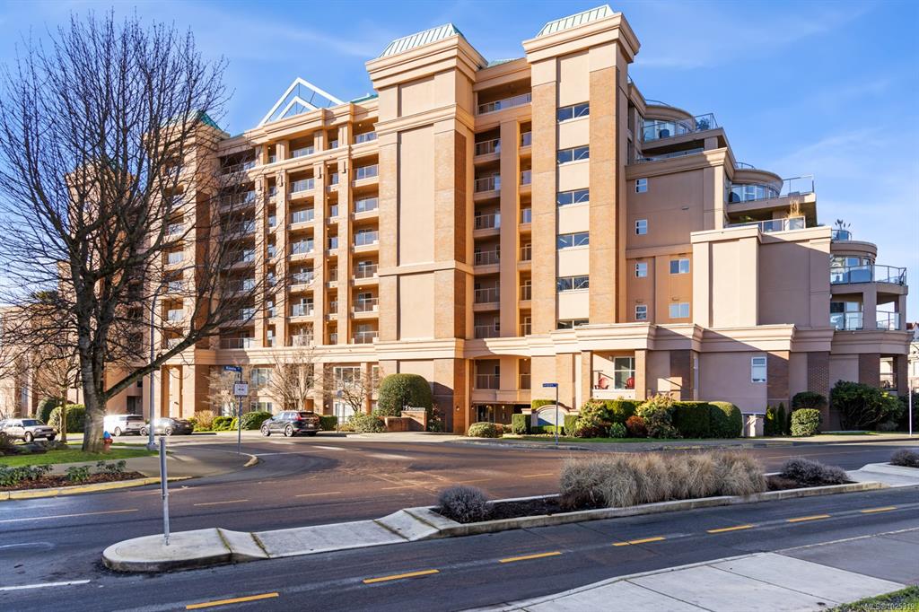 Fourth View of 75 Songhees Rd, Victoria, BC, V9A 7M5