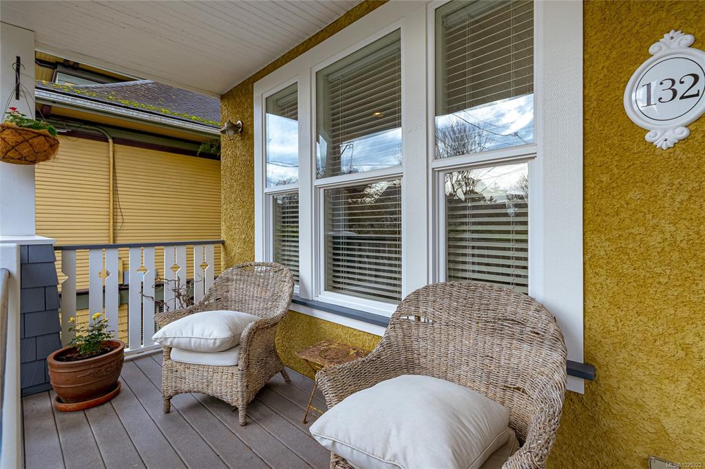 Fourth View of 132 Clarence St, Victoria, BC, V8V 2J2