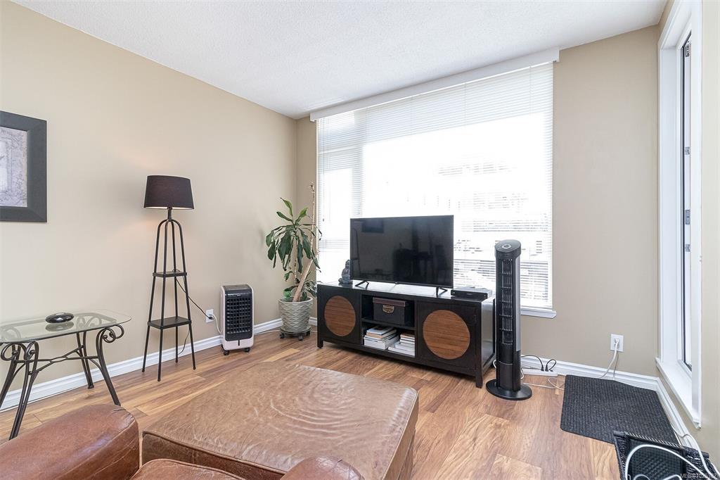 Fourth View of 835 View St, The Metropolitan, Victoria, BC, V8W 3W8