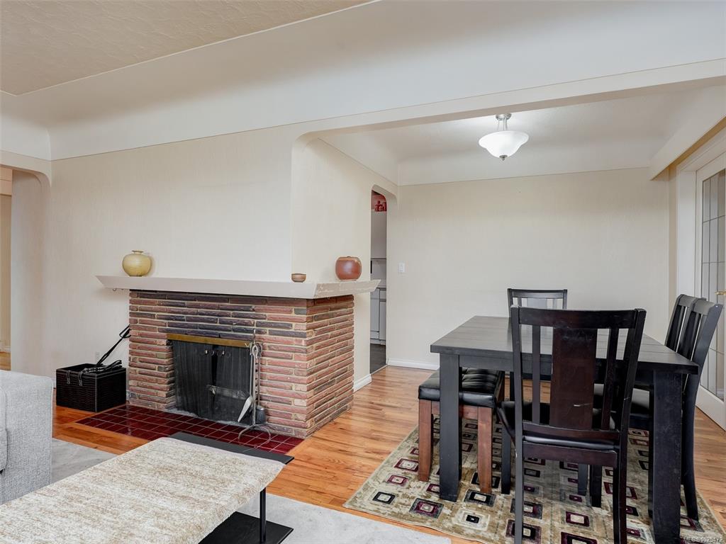 Fifth View of 3201 Frechette St, Saanich, BC, V8P 4N6