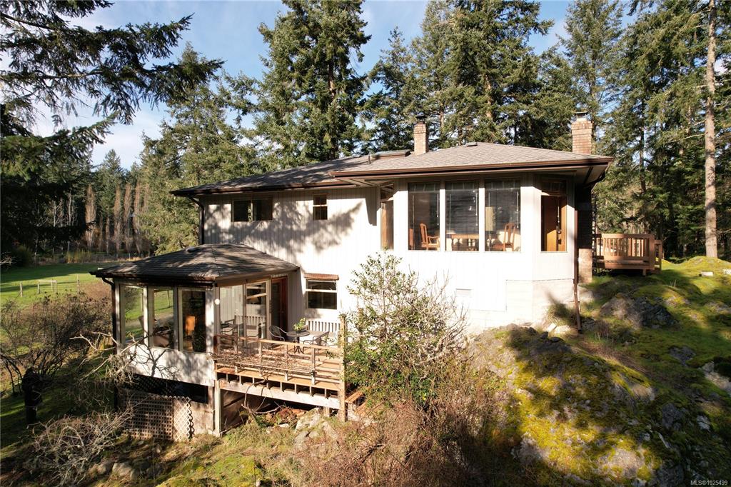 Fourth View of 137 Forest Ridge Rd, Salt Spring, BC, V8K 1W4