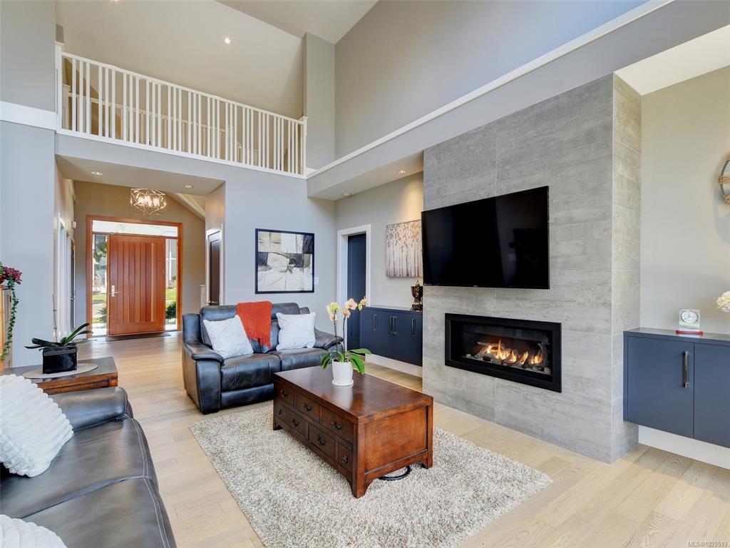 Fifth View of 1027 Deltana Ave, Langford, BC, V9C 0K5