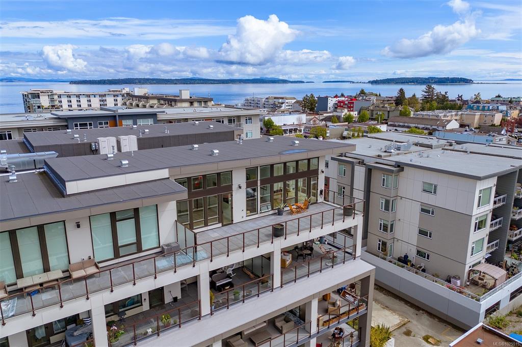 2461 Sidney Ave, 1025515, BC,