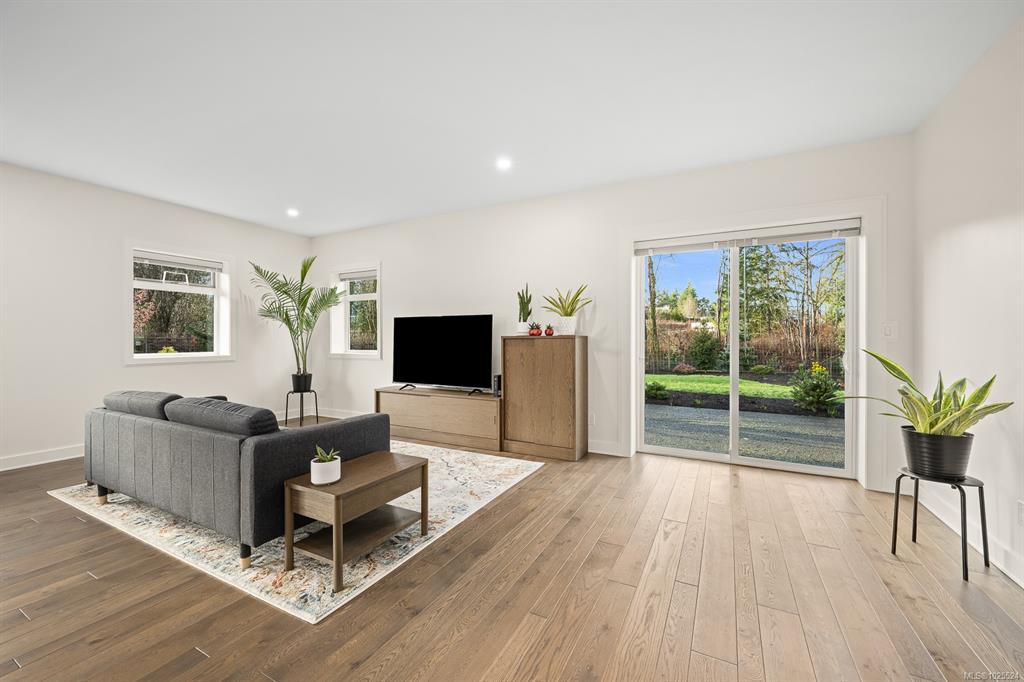 Third View of 3767 Maple Lane, Royston, BC, V0R 2V0