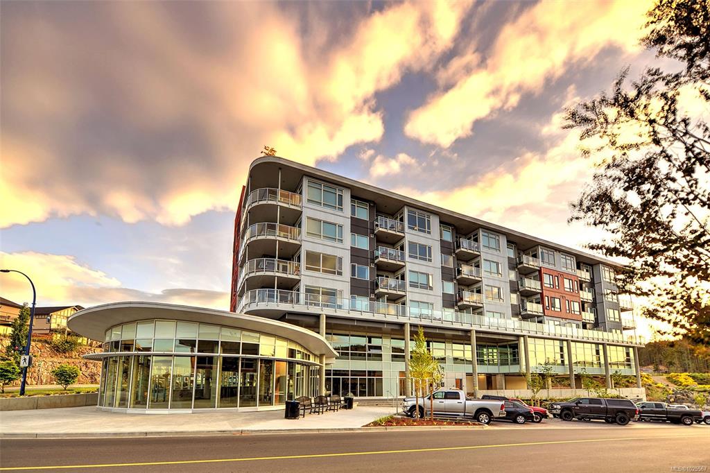 1311 Lakepoint Way, 1025567, BC,