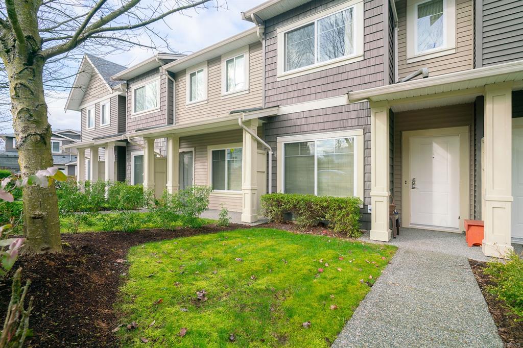 Third View of 1675 Crescent View Dr, The Village at Summerhill, Nanaimo, BC, V9S 0A8