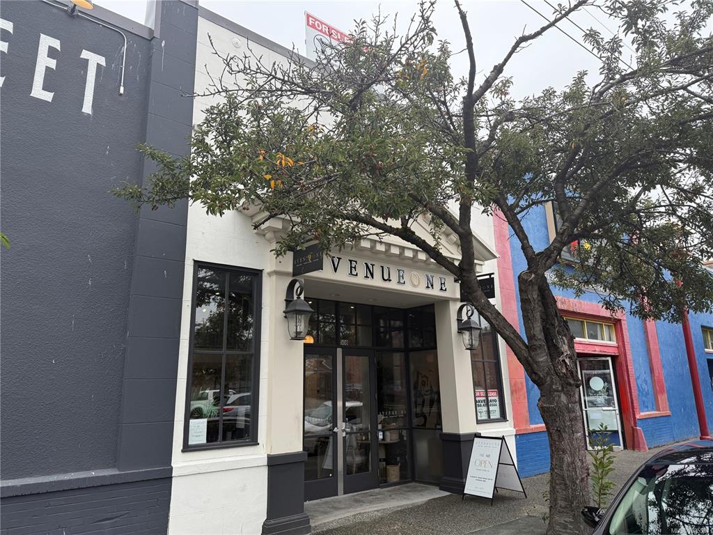 Second View of 508 Herald St, Victoria, BC, V8W 1S6