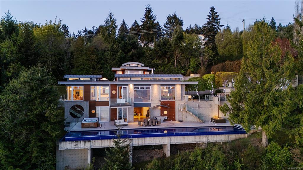 1580 Lands End Rd, 1025587, BC,