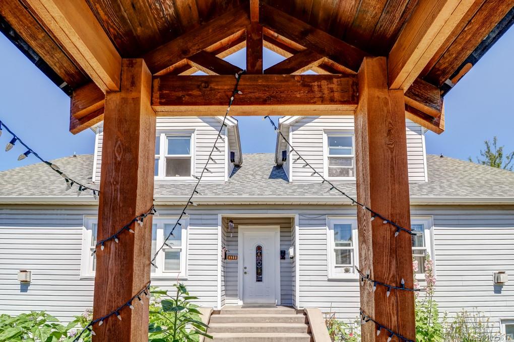 Third View of 604 Kennedy St, Nanaimo, BC, V9R 2J8