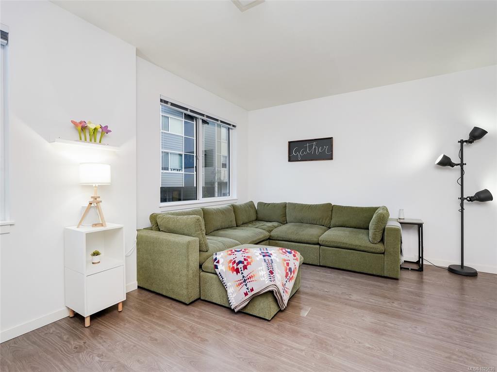 Fifth View of 3360 Crossbill Terr, Summerstone Terrace, Langford, BC, V9C 0J9