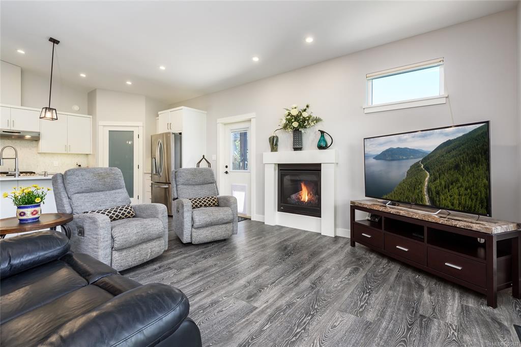 Fourth View of 3310 Tyler Pl, Campbell River, BC, V9H 0A9