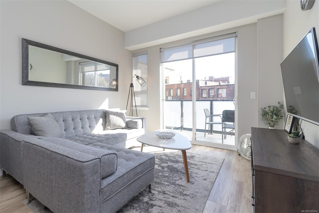 Second View of 595 Pandora Ave, The Abacus, Victoria, BC, V8W 1N5