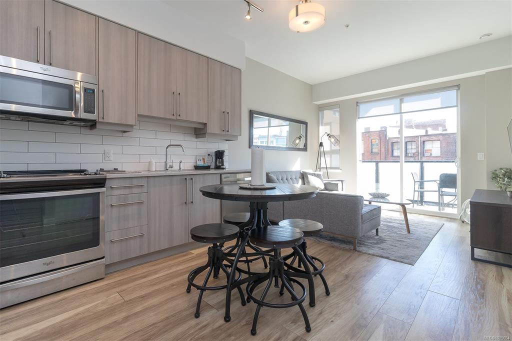 Fourth View of 595 Pandora Ave, The Abacus, Victoria, BC, V8W 1N5