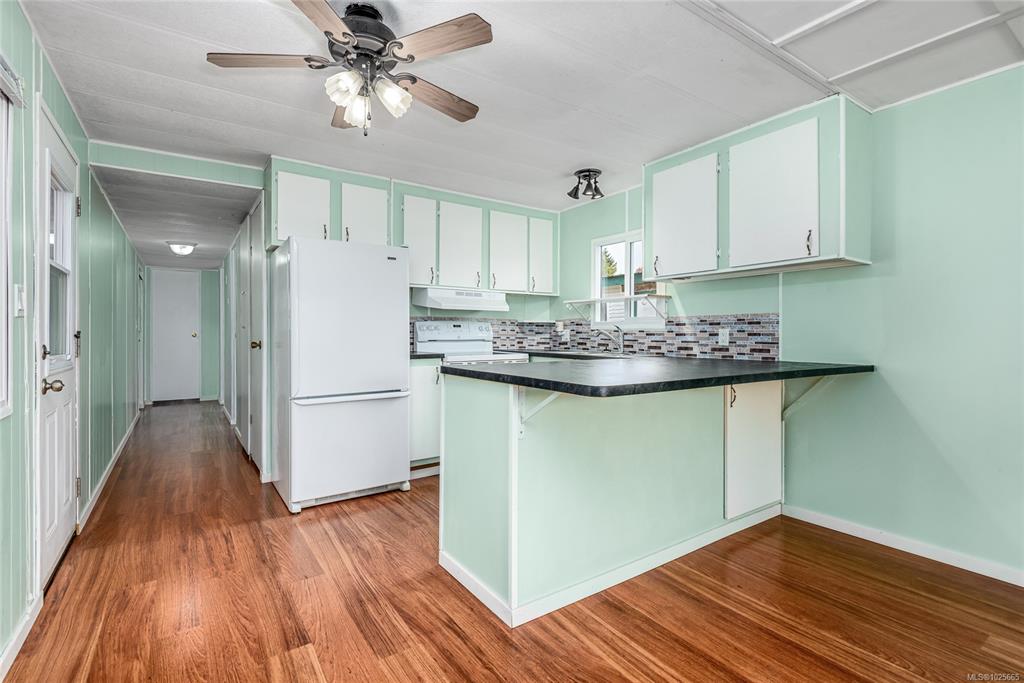 Fifth View of 1180 Edgett Rd, Courtenay, BC, V9N 6C7