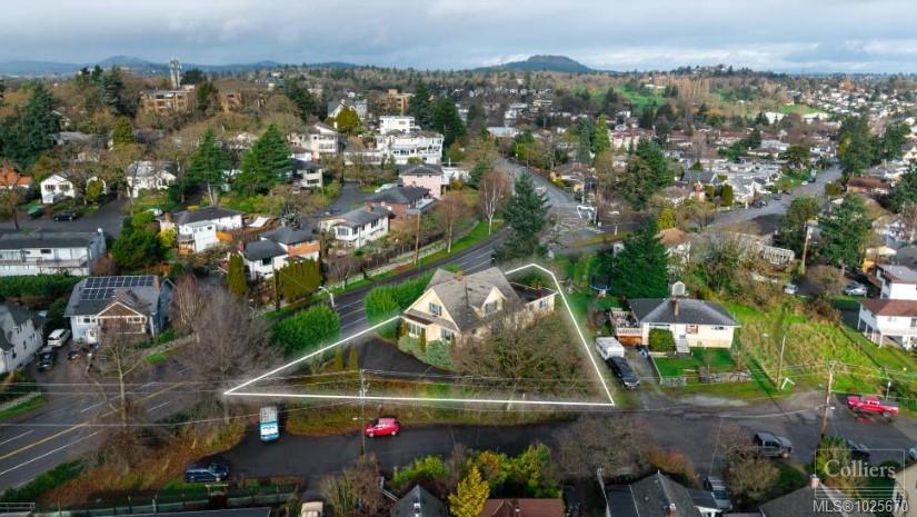 Second View of 2805 Cook St, Victoria, BC, V8T 3S5