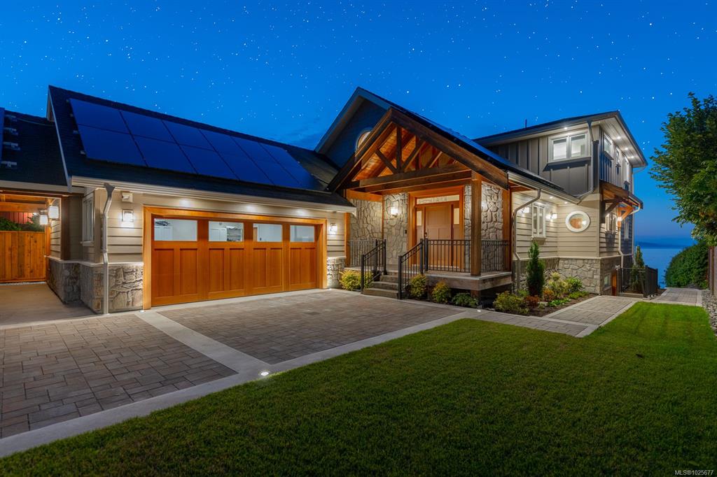 Third View of 5411 Parker Ave, Saanich, BC, V8Y 2N2